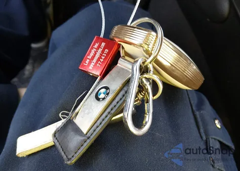 2021 BMW 230I z USA, uszkodzony, nr VIN WBA2M7C01M7J21776